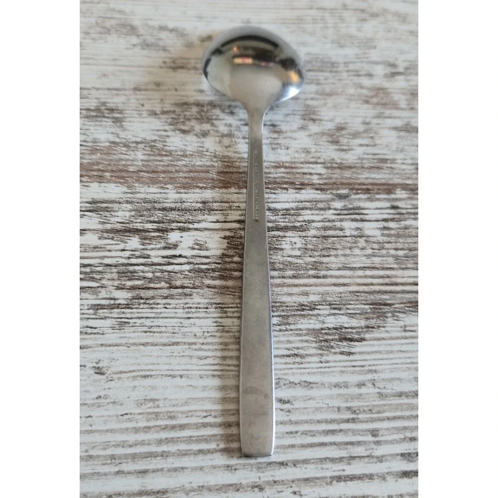 Vintage Carlton Korea Stainless Steel Tablespoons Set of 4 Frosted Leaf Pattern